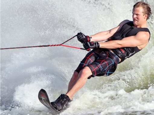 SansRival - water skiing - waterski - handles - color red black - in action